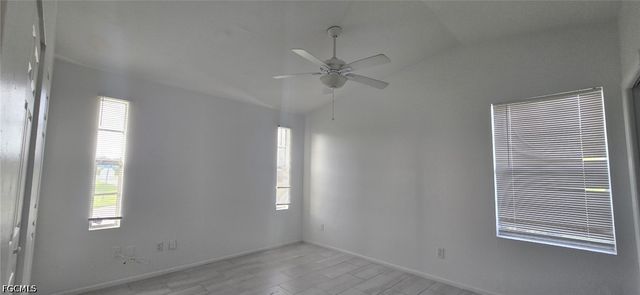 1401 Yvonne AVE S, Lehigh Acres, FL 33976