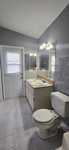 1401 Yvonne AVE S, Lehigh Acres, FL 33976