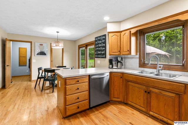 13910 Ames Avenue, Omaha, NE 68164