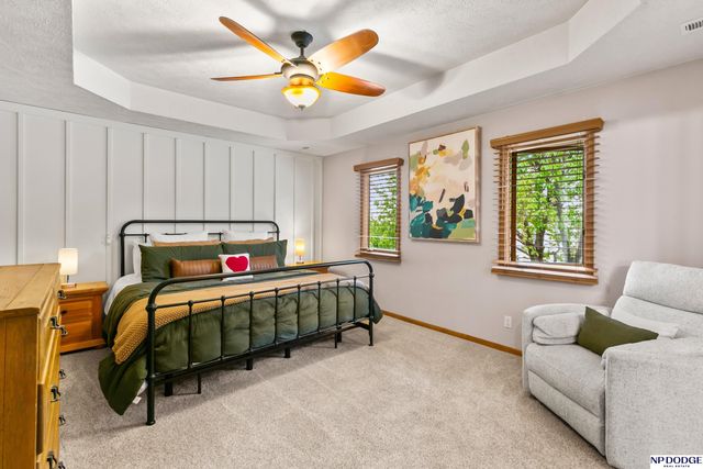 13910 Ames Avenue, Omaha, NE 68164