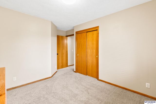 13910 Ames Avenue, Omaha, NE 68164