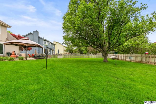 13910 Ames Avenue, Omaha, NE 68164