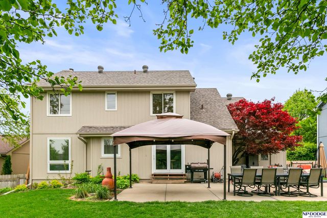 13910 Ames Avenue, Omaha, NE 68164