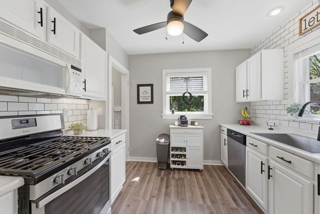 2631 Western Avenue, Davenport, IA 52803