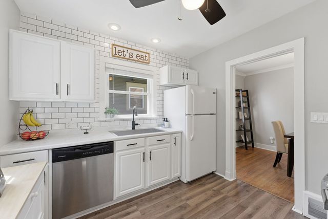 2631 Western Avenue, Davenport, IA 52803