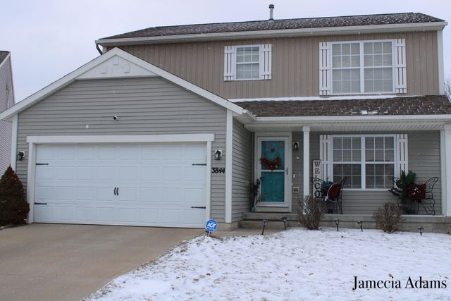 3844 Pfeiffer Woods Court SE, Grand Rapids, MI 49512