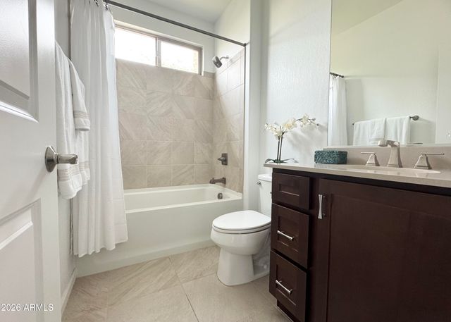 16907 W Holly Street, Goodyear, AZ 85395