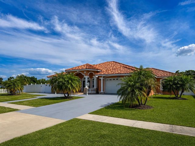 5550 64TH AVENUE N, Pinellas Park, FL 33781