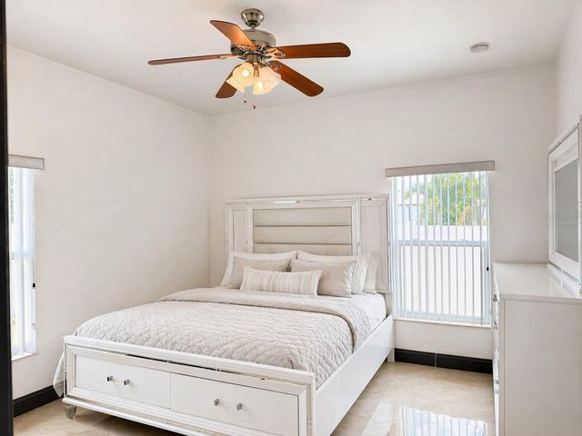 5550 64TH AVENUE N, Pinellas Park, FL 33781