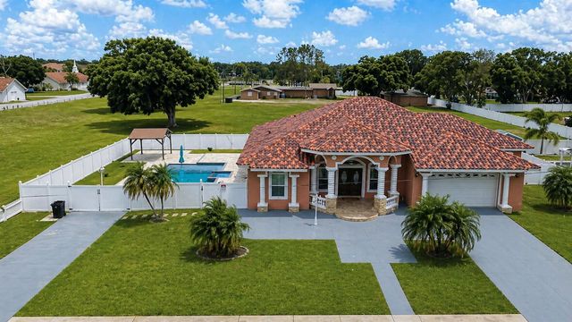 5550 64TH AVENUE N, Pinellas Park, FL 33781