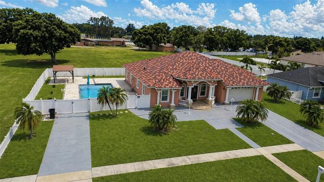 5550 64TH AVENUE N, Pinellas Park, FL 33781