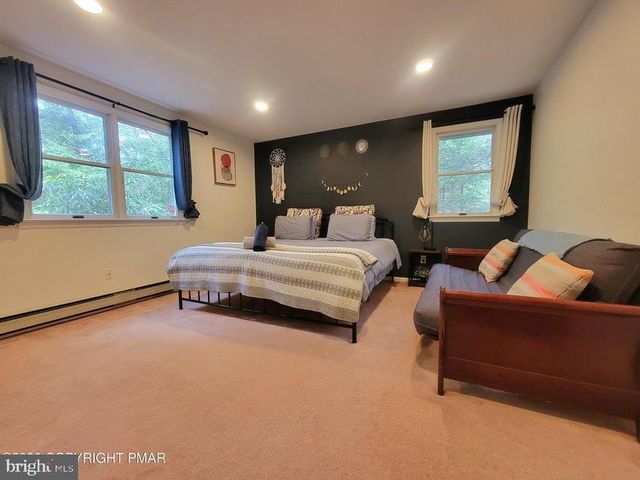 1225 KILMER RD, Tobyhanna, PA 18466