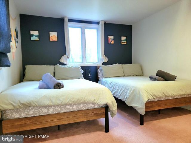 1225 KILMER RD, Tobyhanna, PA 18466