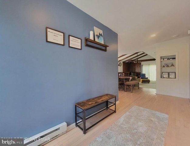 1225 KILMER RD, Tobyhanna, PA 18466