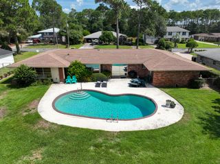 90 Country Club Road, Shalimar, FL 32579