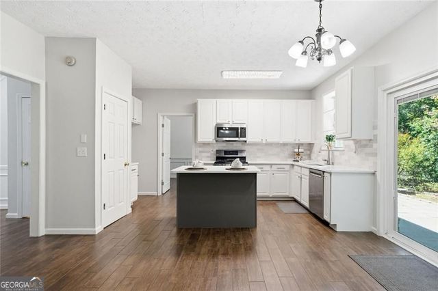 3318 Ridgemill Circle, Dacula, GA 30019