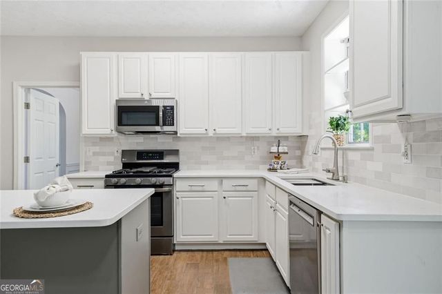 3318 Ridgemill Circle, Dacula, GA 30019