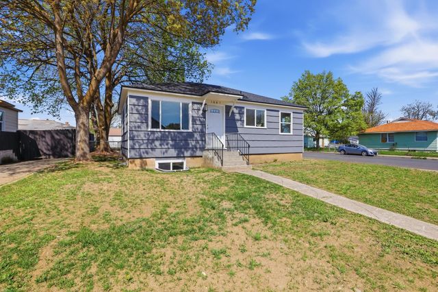 1661 E Olympic Ave, Spokane, WA 99207