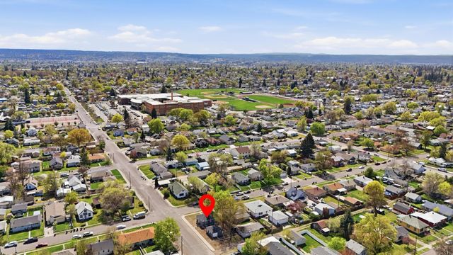 1661 E Olympic Ave, Spokane, WA 99207