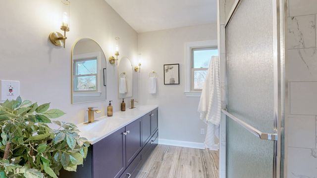 4906 Salem Dr, Nashville, TN 37211