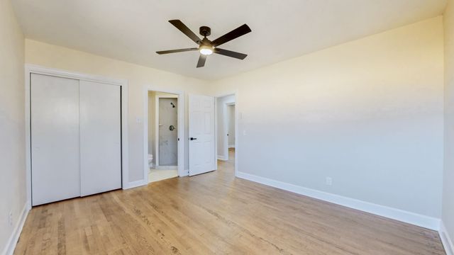 4906 Salem Dr, Nashville, TN 37211