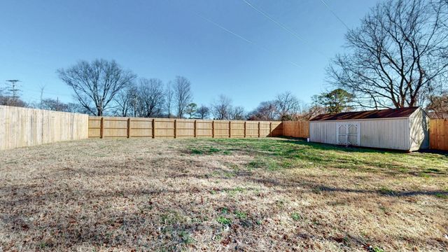 4906 Salem Dr, Nashville, TN 37211