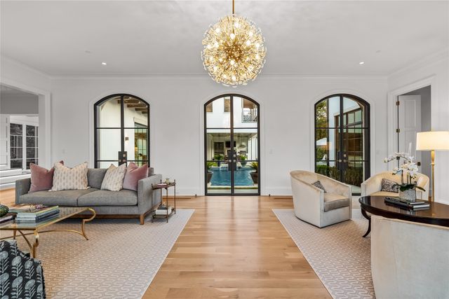 3709 Euclid Avenue, Highland Park, TX 75205