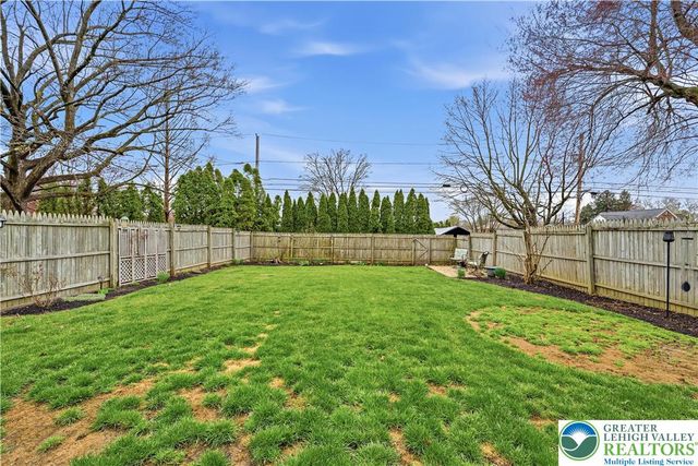 2336 West Fairview Street, Allentown City, PA 18104