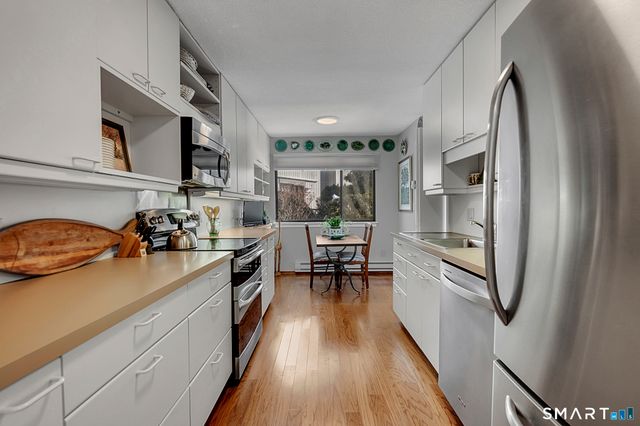 575 Heritage Village A, Southbury, CT 06488