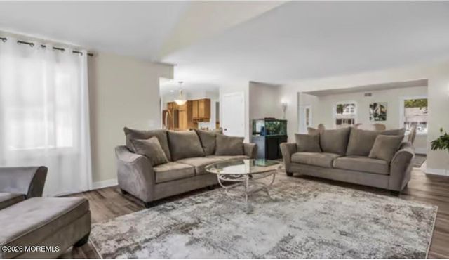 117 Lilac Drive, Toms River, NJ 08753