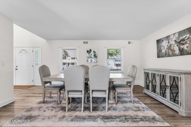 117 Lilac Drive, Toms River, NJ 08753