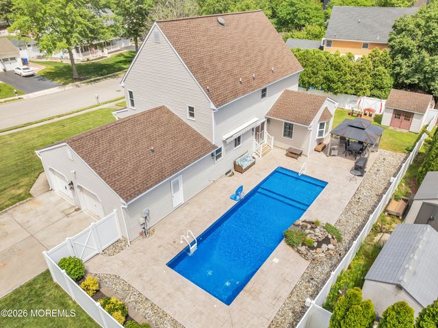 117 Lilac Drive, Toms River, NJ 08753