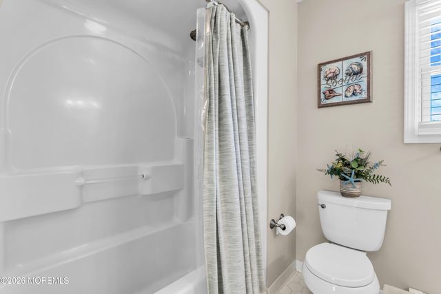 117 Lilac Drive, Toms River, NJ 08753