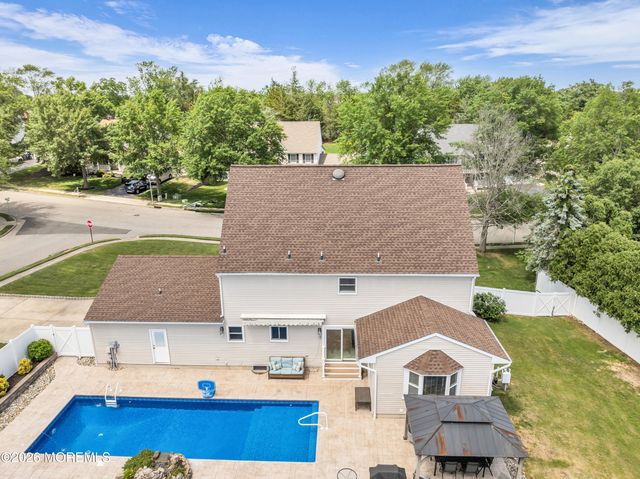 117 Lilac Drive, Toms River, NJ 08753