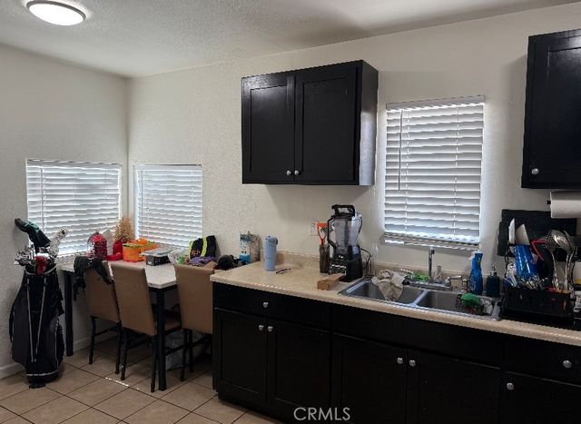 11415 California, Lynwood, CA 90262