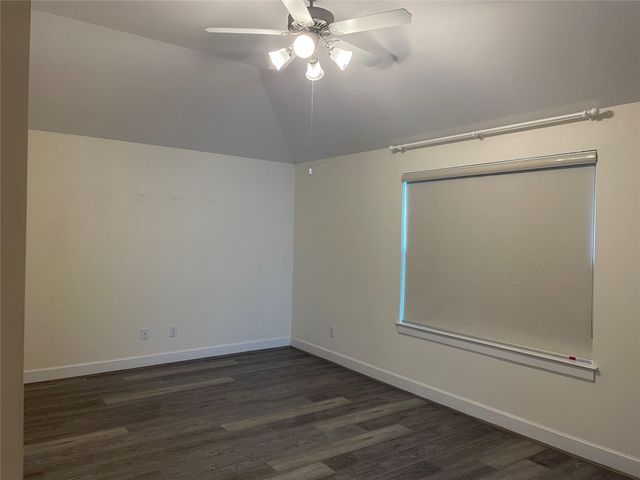 3704 Main Aspen Drive, Houston, TX 77025