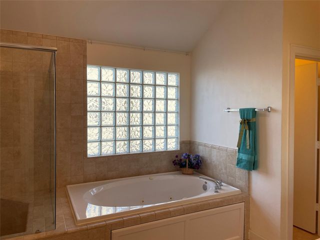 3704 Main Aspen Drive, Houston, TX 77025