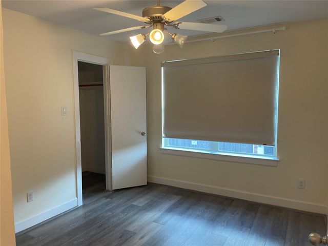 3704 Main Aspen Drive, Houston, TX 77025