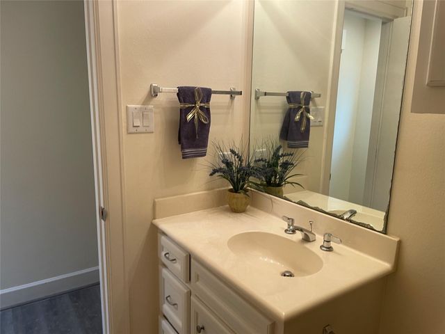 3704 Main Aspen Drive, Houston, TX 77025