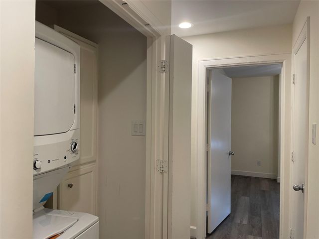 3704 Main Aspen Drive, Houston, TX 77025