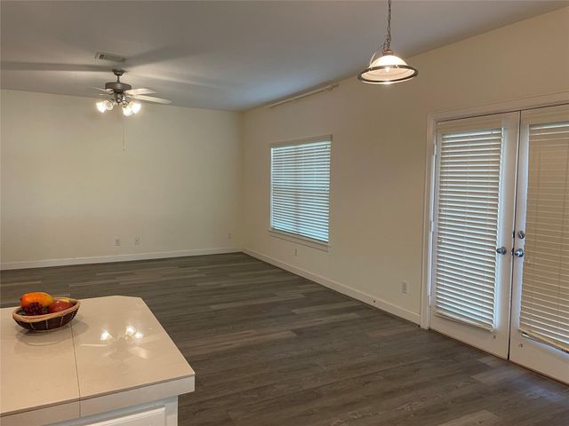 3704 Main Aspen Drive, Houston, TX 77025