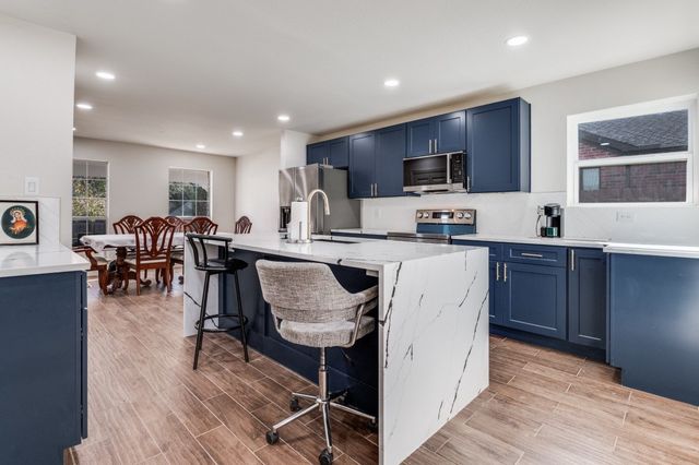 4431 Malvern Hill Road, Grand Prairie, TX 75052