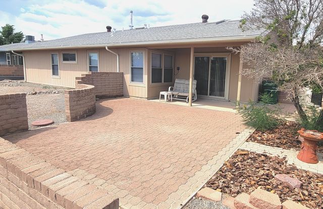 6058 Cottontail Road NE, Rio Rancho, NM 87144