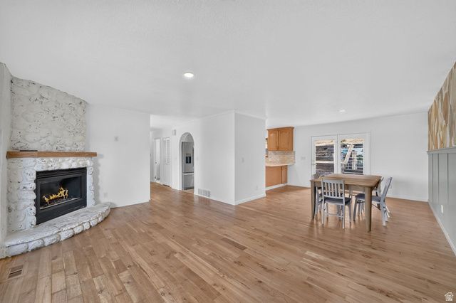1560 E HILLS DR, Bountiful, UT 84010