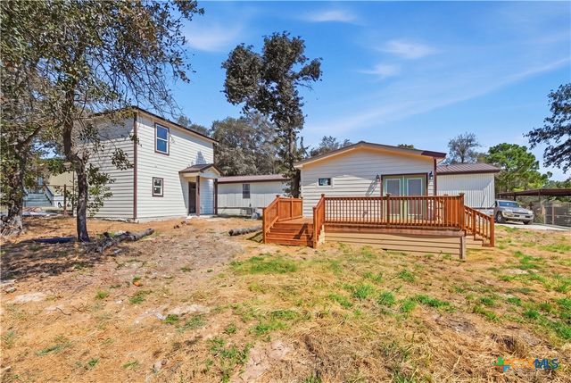 4426 Lost Hills Drive, Elmendorf, TX 78112