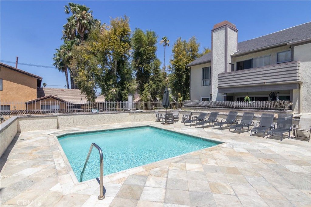 Image 19 of property listing at 20253 Keswick Street 318, Winnetka, CA 91306