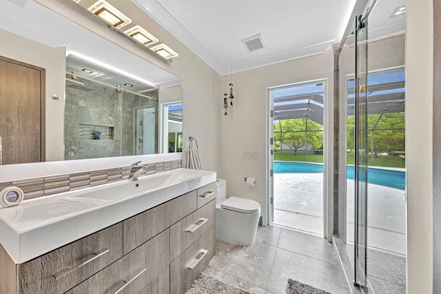 12041 NW 2nd Dr, Coral Springs, FL 33071