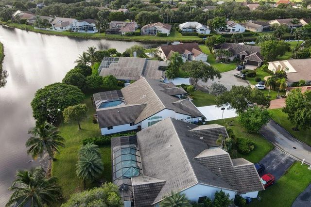 12041 NW 2nd Dr, Coral Springs, FL 33071