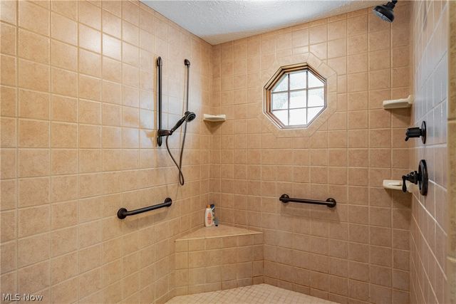 3908 River Road, Vienna, WV 26105