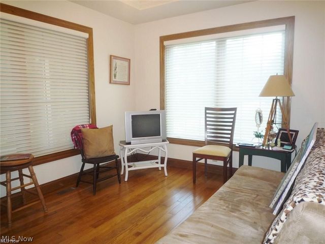 3908 River Road, Vienna, WV 26105